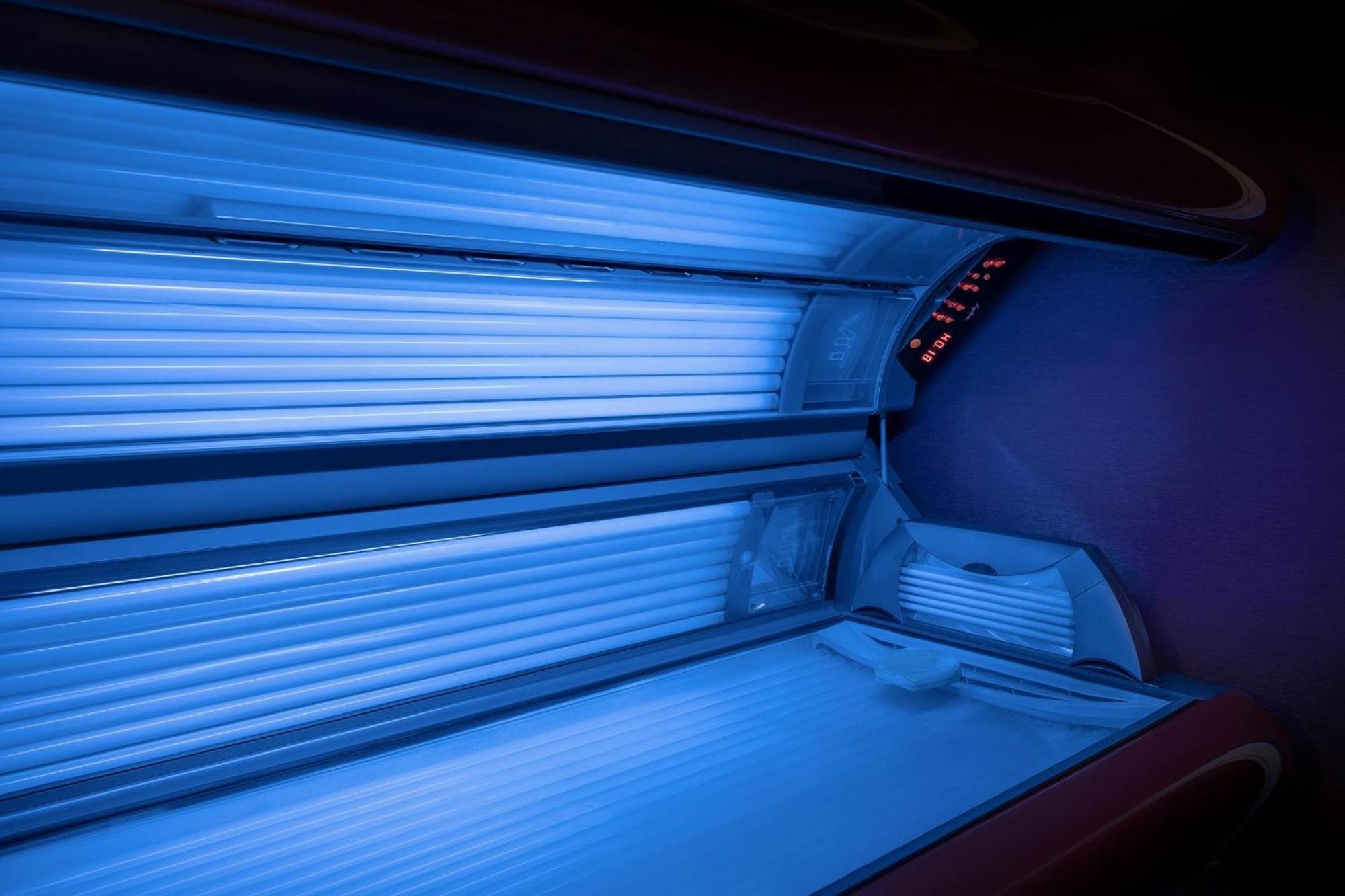 Titanic Hotel & Spa Szulejmánijja Kültér fotó A tanning bed