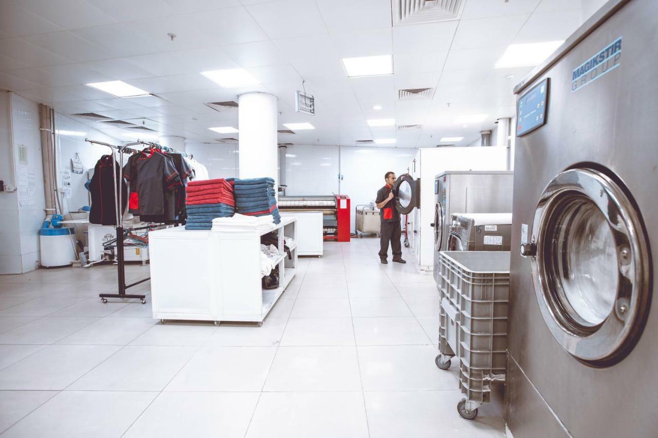 Titanic Hotel & Spa Szulejmánijja Kültér fotó Dry cleaning